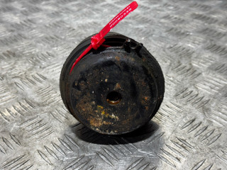 подушка крепления двигателя Volkswagen Passat B4 1994, 2.0 л., бензин, МКПП, седан, 1H0199623B