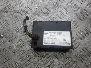 блок управления центральным замком Mercedes-Benz E-Класс W211/S211 2003, 3.2 л., дизель, АКПП, универсал, A2114452600