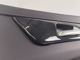 молдинг двери задней правой Mercedes-Benz CLS-Класс C218 [рестайлинг] 2016, 3.0 л., OM 642.852, дизель, АКПП, белый 799, седан, задний привод, правый руль, A2187303280