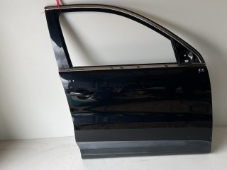дверь передняя правая Volkswagen Tiguan 1 поколение [рестайлинг] 2012, 2.0 л., CCZA, бензин, АКПП, внедорожник 5 дв., полный привод, 5N0831312C