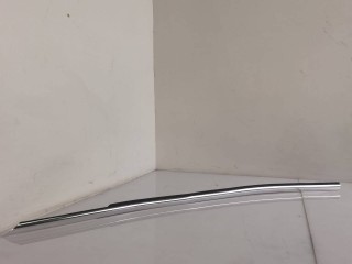 молдинг стекла Mercedes-Benz CLS-Класс C218 [рестайлинг] 2016, 3.0 л., OM 642.852, дизель, АКПП, белый 799, седан, задний привод, правый руль, A2187200324