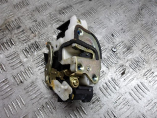 замок двери задней правой Mitsubishi Lancer 9 поколение 2004, 2.0 л., бензин, МКПП, универсал