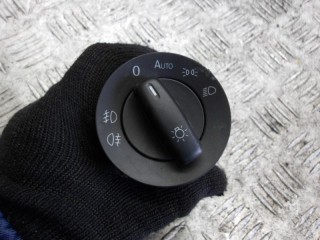 переключатель света Volkswagen Golf 5 поколение 2008, 1K0941431AS