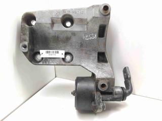 кронштейн компрессора кондиционера BMW 5 серия E39 1999, 3.0 л., TD, дизель, АКПП, задний привод, 64552247421, 2247421