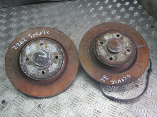 ступица задняя левая Renault Scenic 1 поколение [рестайлинг] 2001, 1.6 л., бензин, МКПП, минивэн