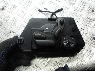 блок управления сиденьем Mercedes-Benz S-Класс W220 2001, 3.2 л., бензин, АКПП, седан, 2208213258