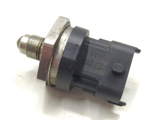 Клапан ТНВД Opel Insignia 1 поколение (A) 2010, 2.0 л., Ti, бензин, МКПП, передний привод, 0261545052, 12621292