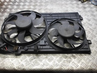 вентилятор радиатора Audi A3 8P 2005, 2.0 л., бензин, МКПП, хетчбэк 5 дв., 1K0121207T