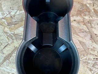 подстаканник Lexus NX 1 поколение [рестайлинг] 2020, 2.5 л., гибрид, красный, полный привод, правый руль, 55627-78010