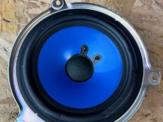 динамик двери Maserati Levante 1 поколение 2017, 3.0 л., A630HP, дизель, АКПП, blue, внедорожник 5 дв., полный привод, правый руль, 6700363680