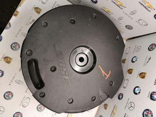 сабвуфер Infiniti QX30 1 поколение 2018, 2.0 л., бензин, 281705AA0A