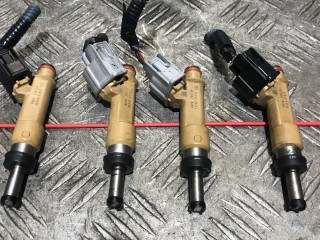 форсунка Toyota Prius 3 поколение XW30 [рестайлинг] 2013, 1.8 л., 2ZR-FAE, бензин, вариатор, хетчбэк 5 дв., 23250-37010, 069022619