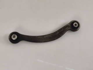 рычаг задний правый Mercedes-Benz CLS-Класс C218 [рестайлинг] 2016, 3.0 л., OM 642.852, дизель, АКПП, белый 799, седан, задний привод, правый руль, A2043502206