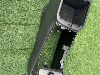 подлокотник Infiniti QX60 L50 2014, 3.5 л., VQ35DE, бензин, АКПП, чёрный, внедорожник 5 дв., полный привод, 969113JA0A