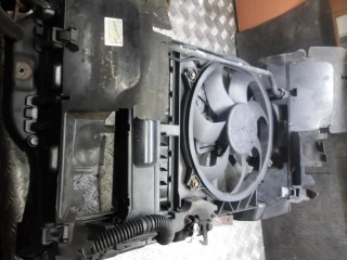 вентилятор радиатора Citroen C5 1 поколение [рестайлинг] 2005, 1.6 л., дизель, МКПП, универсал, 940002709