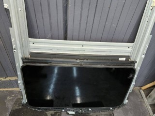 люк Mercedes-Benz C AMG W204 2009, 6.3 л., бензин, АКПП, серый, седан, задний привод, A2047800029