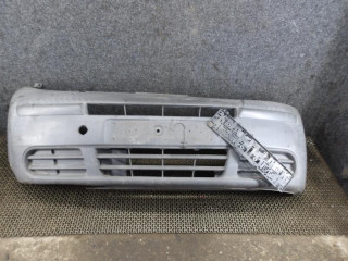 бампер передний Renault Trafic 2 поколение 2004, 1.9 л., дизель, МКПП, микроавтобус
