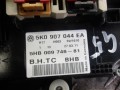 блок управления печки / климат-контроля Volkswagen Golf 6 поколение 2009, 1.6 л., дизель, МКПП, универсал, 5K0907044EA - фото №2