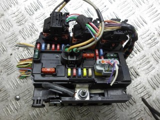 блок предохранителей Peugeot 207 1 поколение [рестайлинг] 2011, 1.6 л., дизель, МКПП, универсал, 9667199780