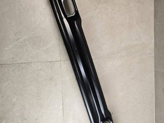 усилитель бампера заднего Land Rover Range Rover Evoque L551 2020, 2.0 л., бензин, АКПП, белый, внедорожник 5 дв., полный привод, правый руль, K8D217906AB