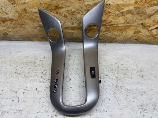 Декоративная накладка центральной консоли Chevrolet Cruze 1 поколение 2011, 1.6 л., бензин, АКПП, 94565218