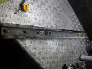 балка под радиатор Renault Trafic 2 поколение 2004, 1.9 л., дизель, МКПП, микроавтобус, 007113749