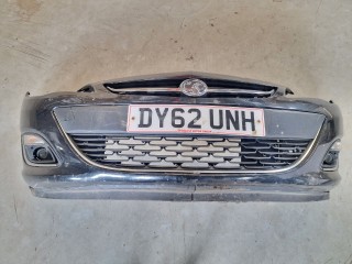 бампер передний Opel Astra H/Family [рестайлинг] 2012, седан