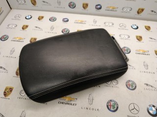 подлокотник Infiniti Q50 1 поколение [рестайлинг] 2018, 3.0 л.