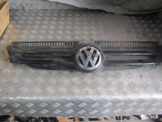 решетка радиатора Volkswagen Golf Plus 1 поколение 2007, 5M0853655A