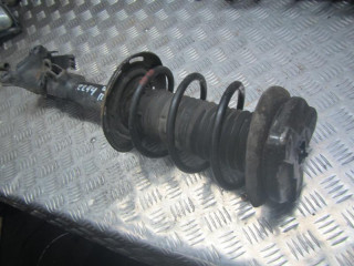 стойка передняя левая Mercedes-Benz C-Класс W204/S204 2007, 1.8 л., бензин, МКПП, универсал