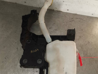 бачок омывателя Renault Megane 2 поколение 2003, 1.6 л., K4M 616, бензин, 5МКПП, седан, 8200137496, 8200104706