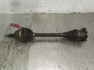 полуось передняя левая (приводной вал, ШРУС) Volkswagen Golf 4 поколение 1999, 1.6 л., бензин, АКПП, хетчбэк 5 дв.