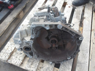 КПП механическая (МКПП) Opel Astra H/Family [рестайлинг] 2008, 1.9 л., дизель, МКПП, хетчбэк 5 дв., M32