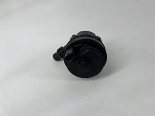 насос антифриза дополнительный BMW i3 L01 2015, электро, 9147359