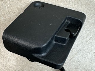 Скоба замка багажной двери Infiniti G 4 поколение [рестайлинг] 2013, 3.7 л., VQ37VHR, бензин, АКПП, черный, кабриолет, задний привод, 84949-JJ50A