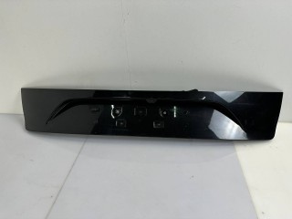 накладка двери (крышки) багажника Alfa Romeo Stelvio 1 поколение 2018, 2.1 л., дизель, АКПП, 1561472980