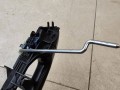 ручка наружная Toyota 2022, 2.8 л., 1GD-FTV, дизель, АКПП, красный, пикап, полный привод, правый руль - фото №13