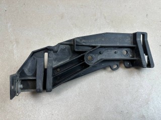 кронштейн радиатора Infiniti G 4 поколение [рестайлинг] 2013, 3.7 л., VQ37VHR, бензин, АКПП, черный, кабриолет, задний привод