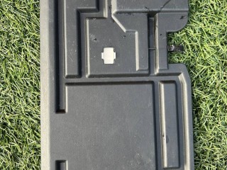 пластик Infiniti EX 1 поколение 2010, 3.7 л., бензин, АКПП, серый, внедорожник 5 дв., полный привод, 68920JK600