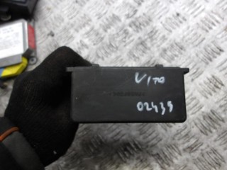 реле накала свечей Mercedes-Benz Vito W638 2001, 2.2 л., дизель, МКПП, микроавтобус