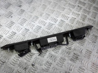 подсветка номера Audi A3 8P 2005, 1.6 л., бензин, МКПП, хетчбэк 5 дв., 8P4827574