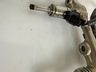 форсунка Lexus RX 4 поколение [рестайлинг] 2021, 3.5 л., гибрид, АКПП, 8x1 - layat heat blue, внедорожник 5 дв., полный привод, правый руль, 23250-31120