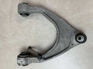 рычаг передний правый Maserati Levante 1 поколение 2017, 3.0 л., бензин, АКПП, белый, внедорожник 5 дв., полный привод, 6700319940