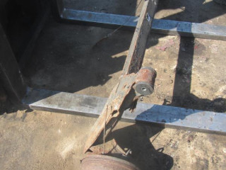 балка подвески задняя Opel Corsa B 1996