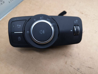 блок управления светом Alfa Romeo 2021, 2.0 л., бензин, АКПП, 01561323270