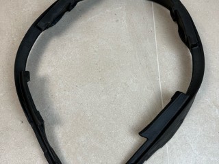 Уплотнитель стекла Alfa Romeo 2017, 2.0 л., бензин, АКПП, серый, полный привод, 156119236