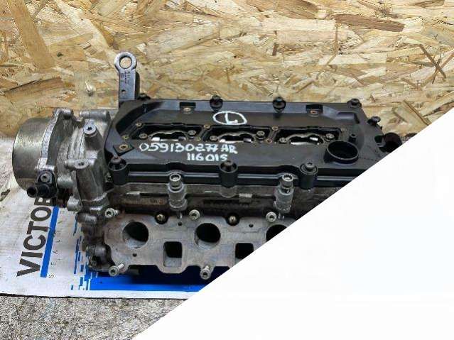 головка блока цилиндров Audi A4 B7 2008, 2.7 л., дизель, 1059353CK - фото №1