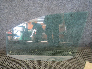 стекло двери передней левой Volkswagen Touran 1 поколение 2005