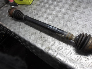 полуось передняя правая (приводной вал, ШРУС) Volkswagen Golf 3 поколение 2000, 1.6 л., бензин, АКПП, хетчбэк 5 дв., 1J0407272CQ