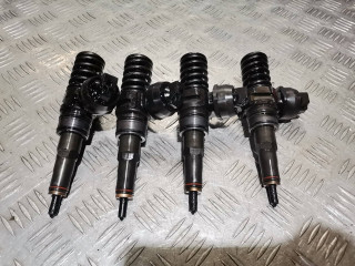 форсунка Volkswagen Passat B5 2001, 1.9 л., AXR, дизель, 5МКПП, универсал, 038130073AG